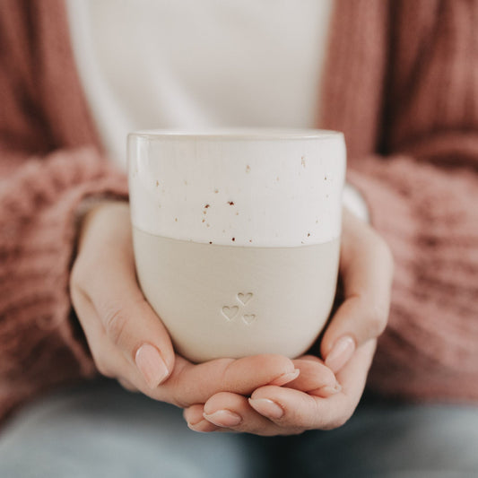 Eulenschnitt Becher HERZEN