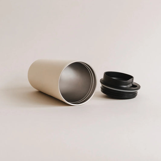 Eulenschnitt To Go Becher HERZ beige