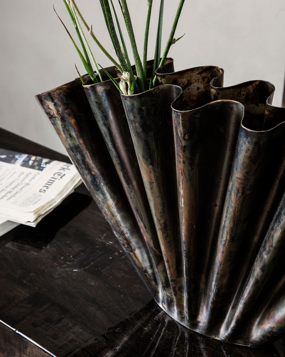 House Doctor Vase FLOOD antikes braun Bronze