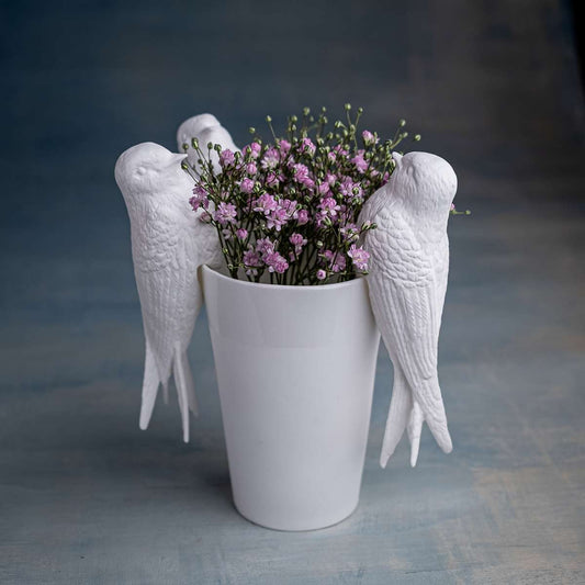 Klatt objects Vogel Schwalbe Kantenhocker Porzellan