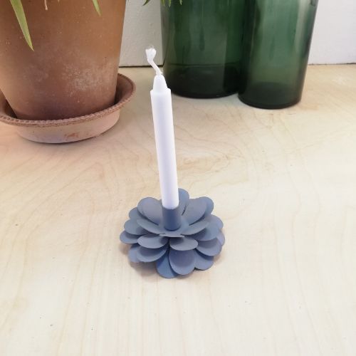 Madleys Kerzenhalter Blume grau für dünne Kerzen