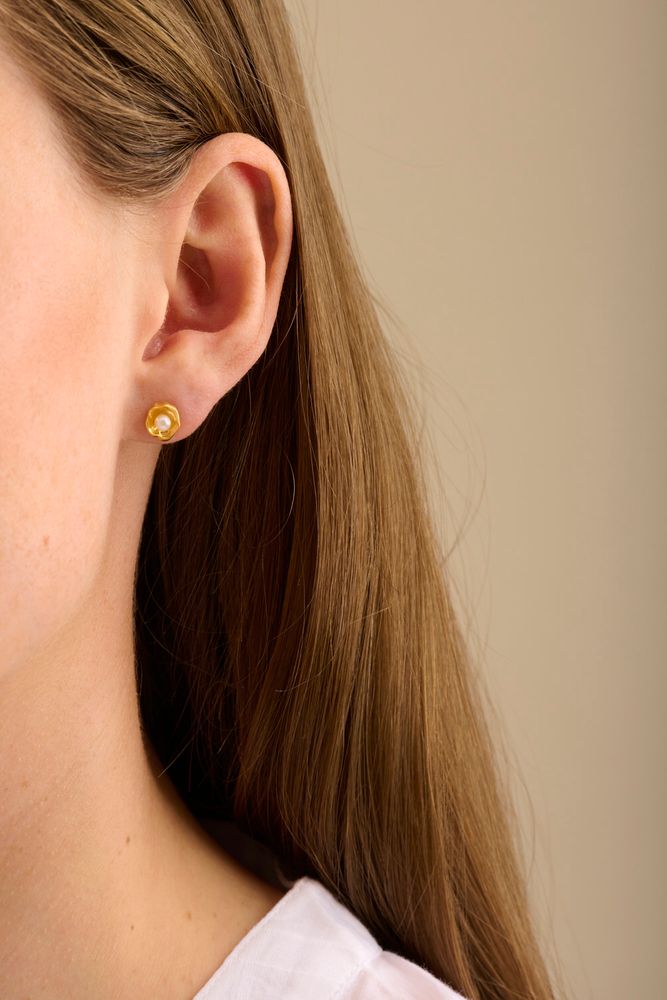 Pernille Corydon Ohrstecker HIDDEN PEARL