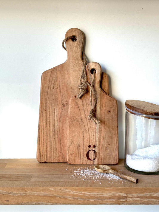 Sögne Schneidebrett aus Akazienholz 27 x 14 cm