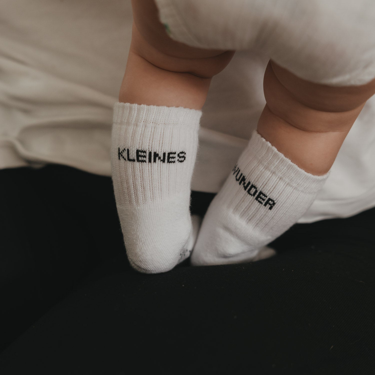Eulenschnitt Baby Socken KLEINES WUNDER