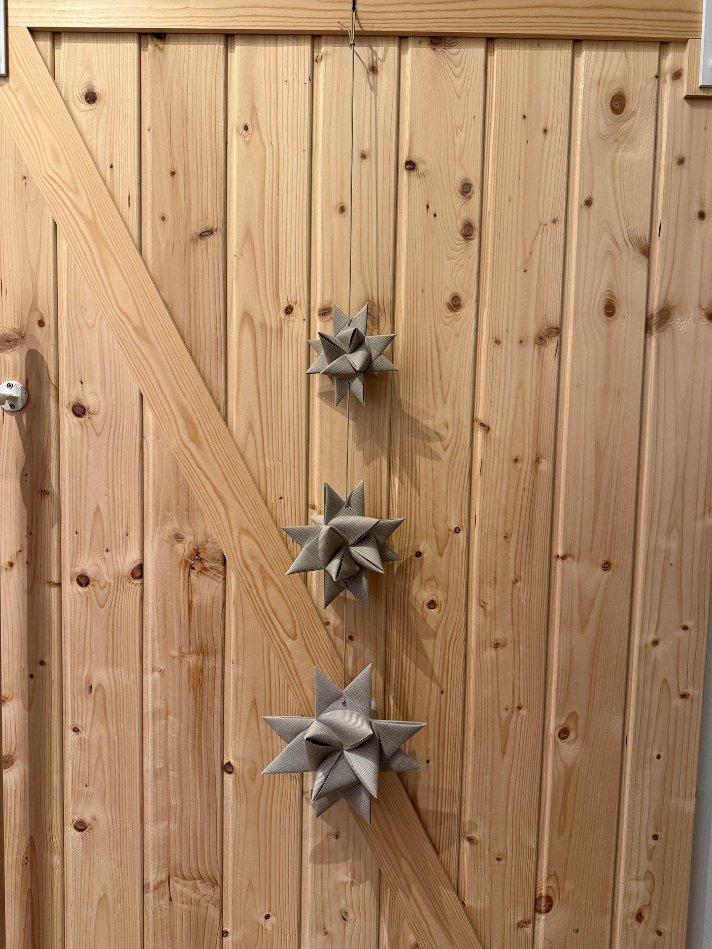 Stjernefabrikken String of Stars 3 Sterne Türdekoration Canvas weiß