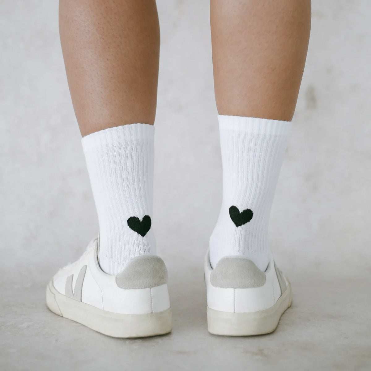 Eulenschnitt Socken HERZ schwarz