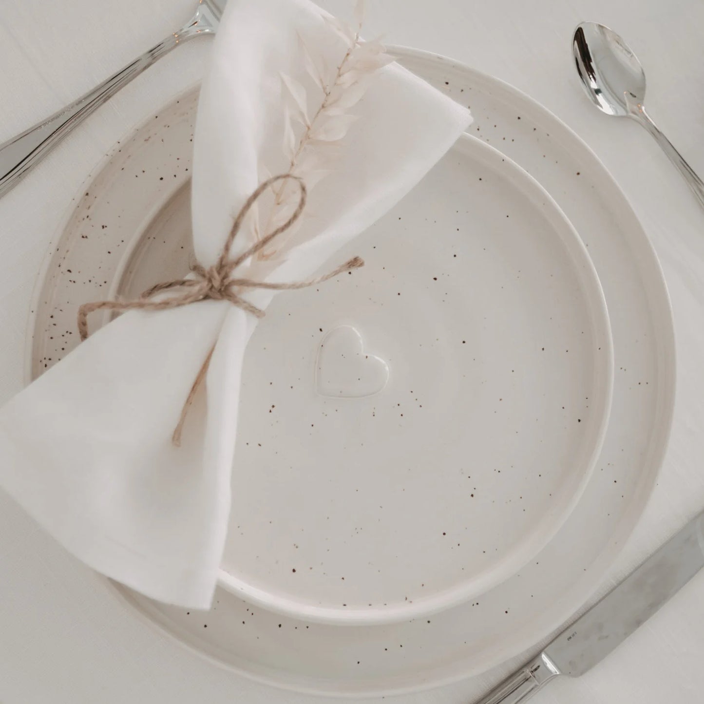 Eulenschnitt Teller / Tablett HERZ Calma 21 cm