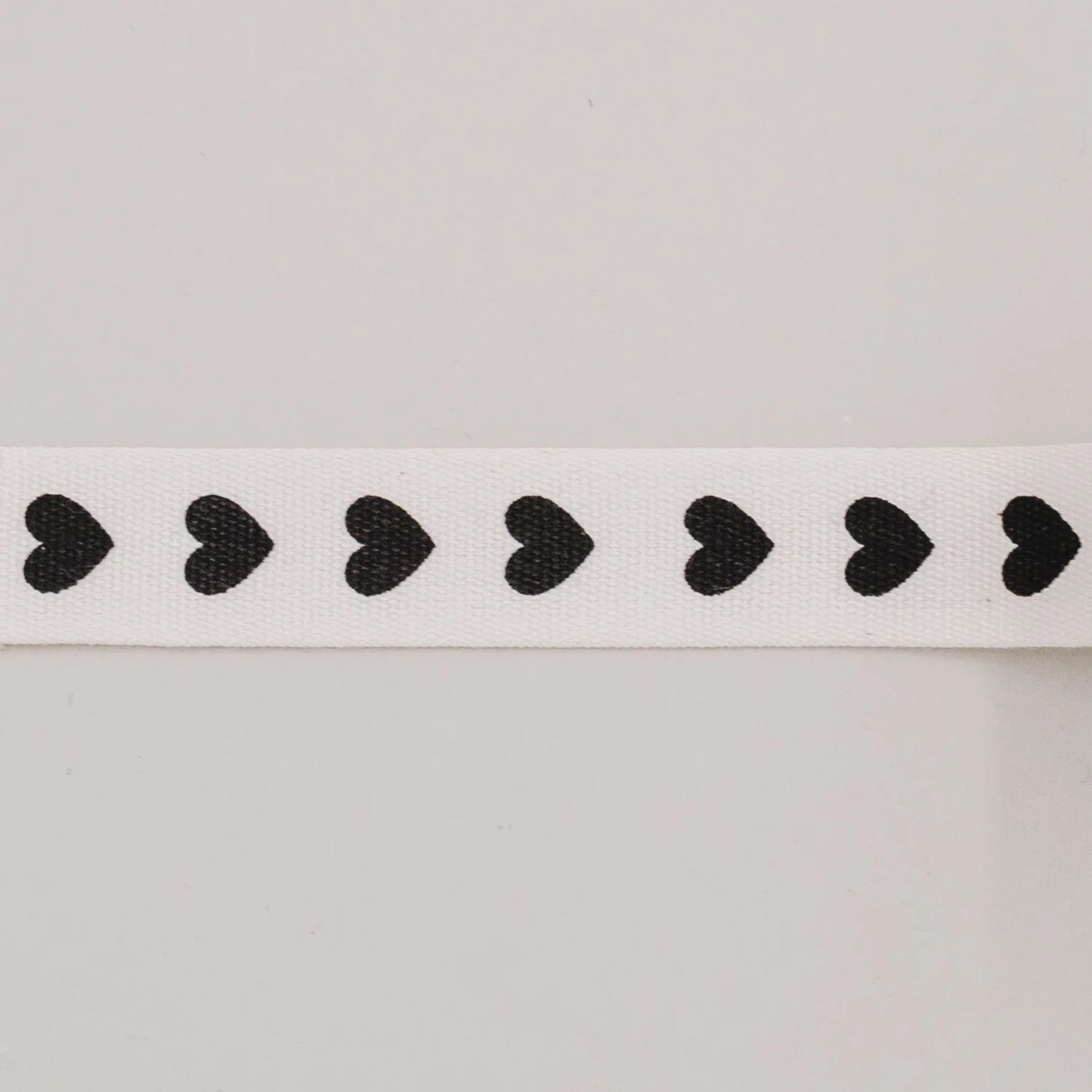 Eulenschnitt Geschenkband HERZEN 5 m