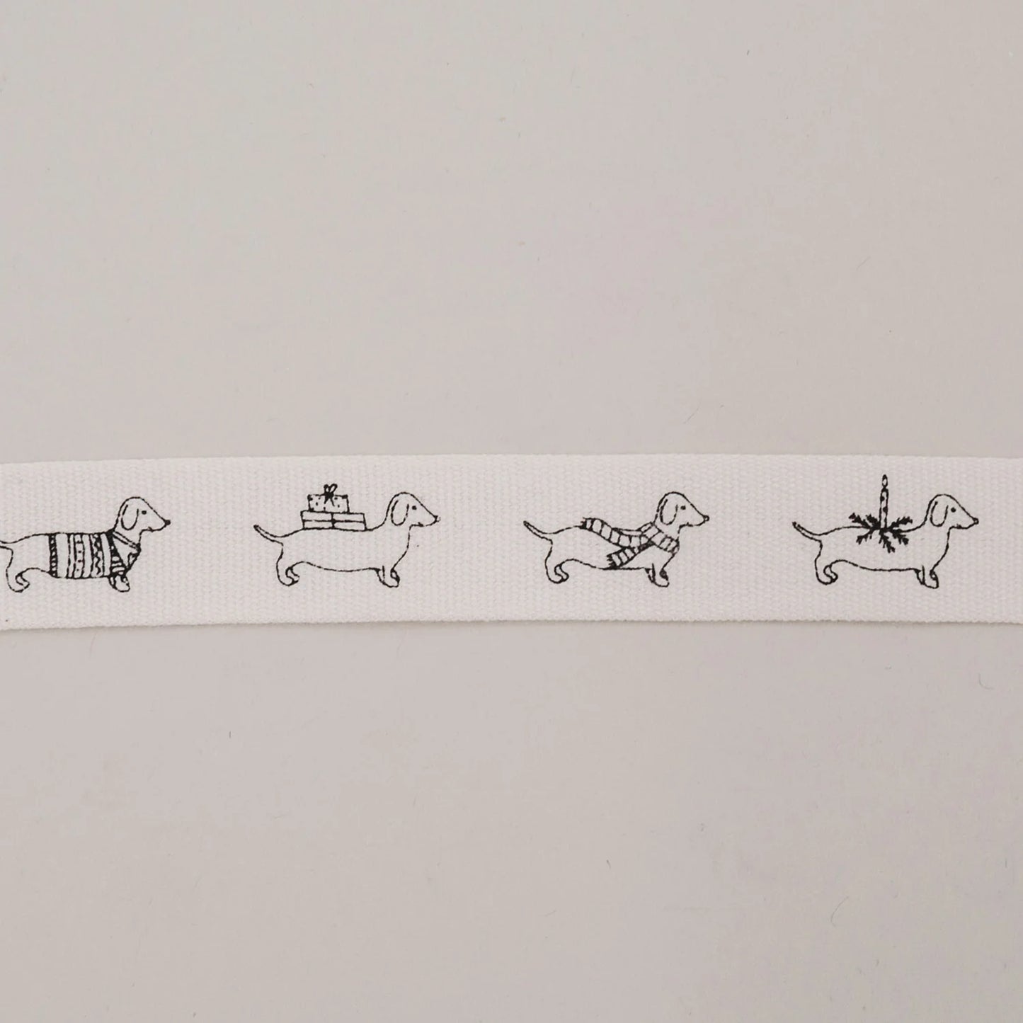 Eulenschnitt Geschenkband DACKEL 5m