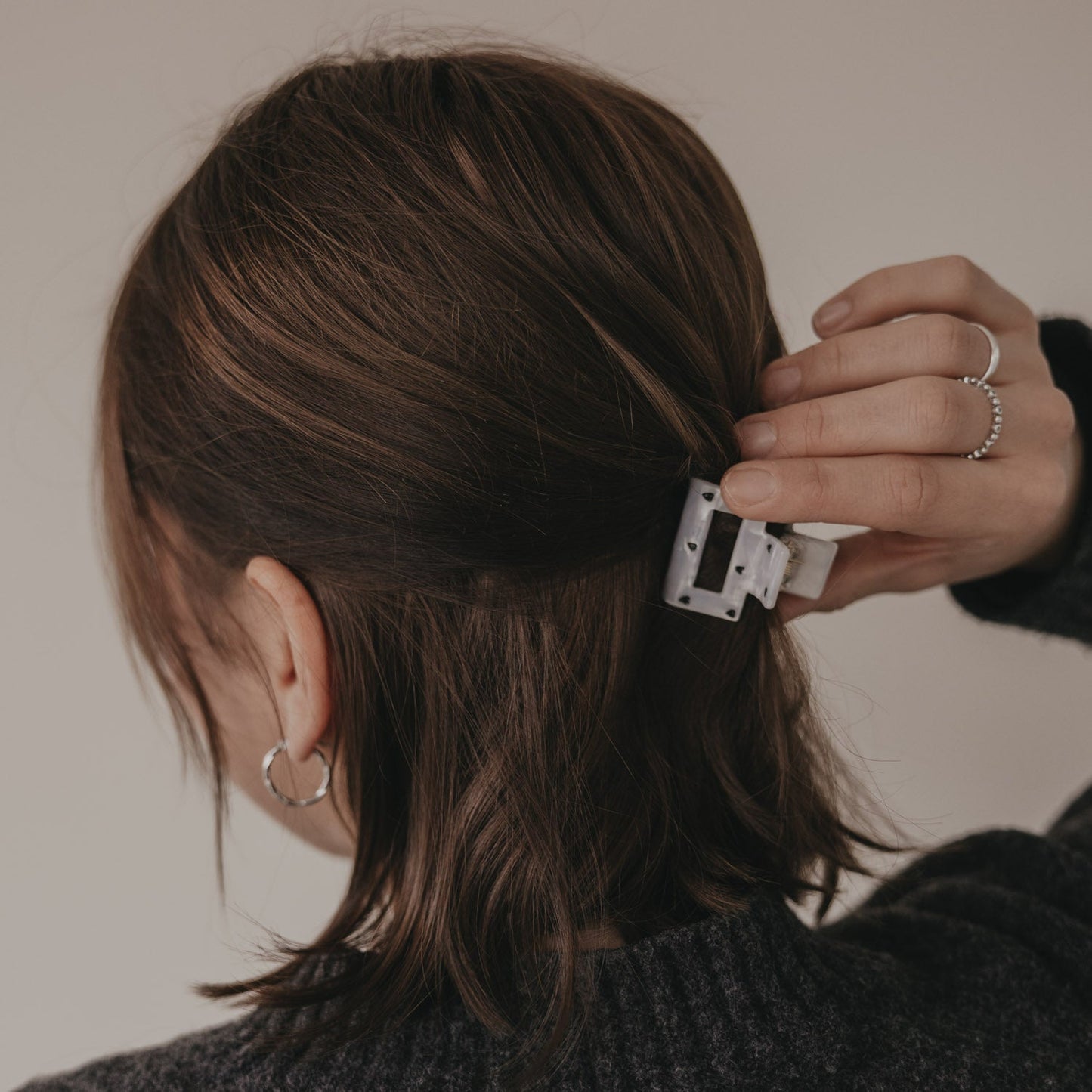 Eulenschnitt Haarspange eckig klein HERZEN schwarz Pearl