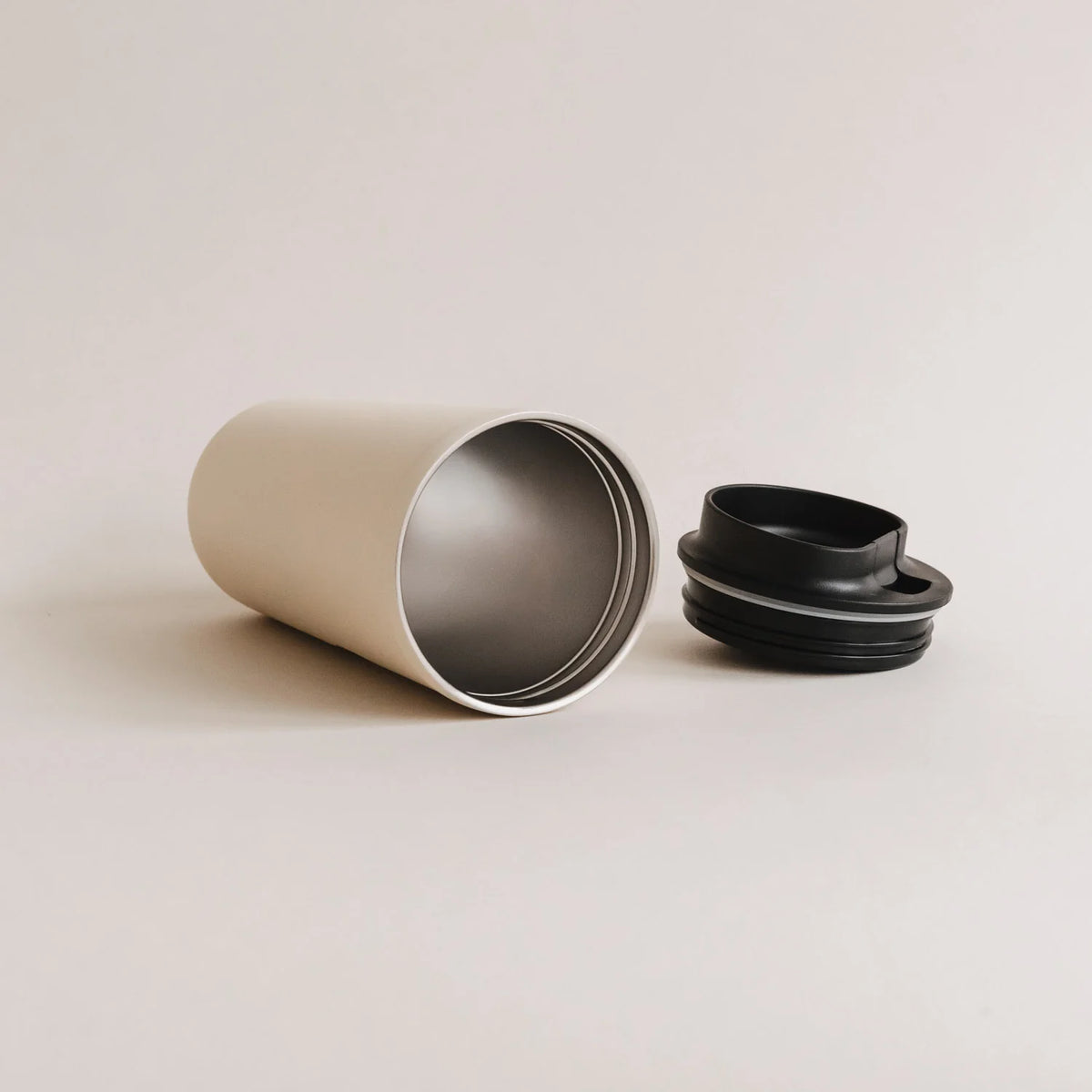 Eulenschnitt To Go Becher HERZ beige