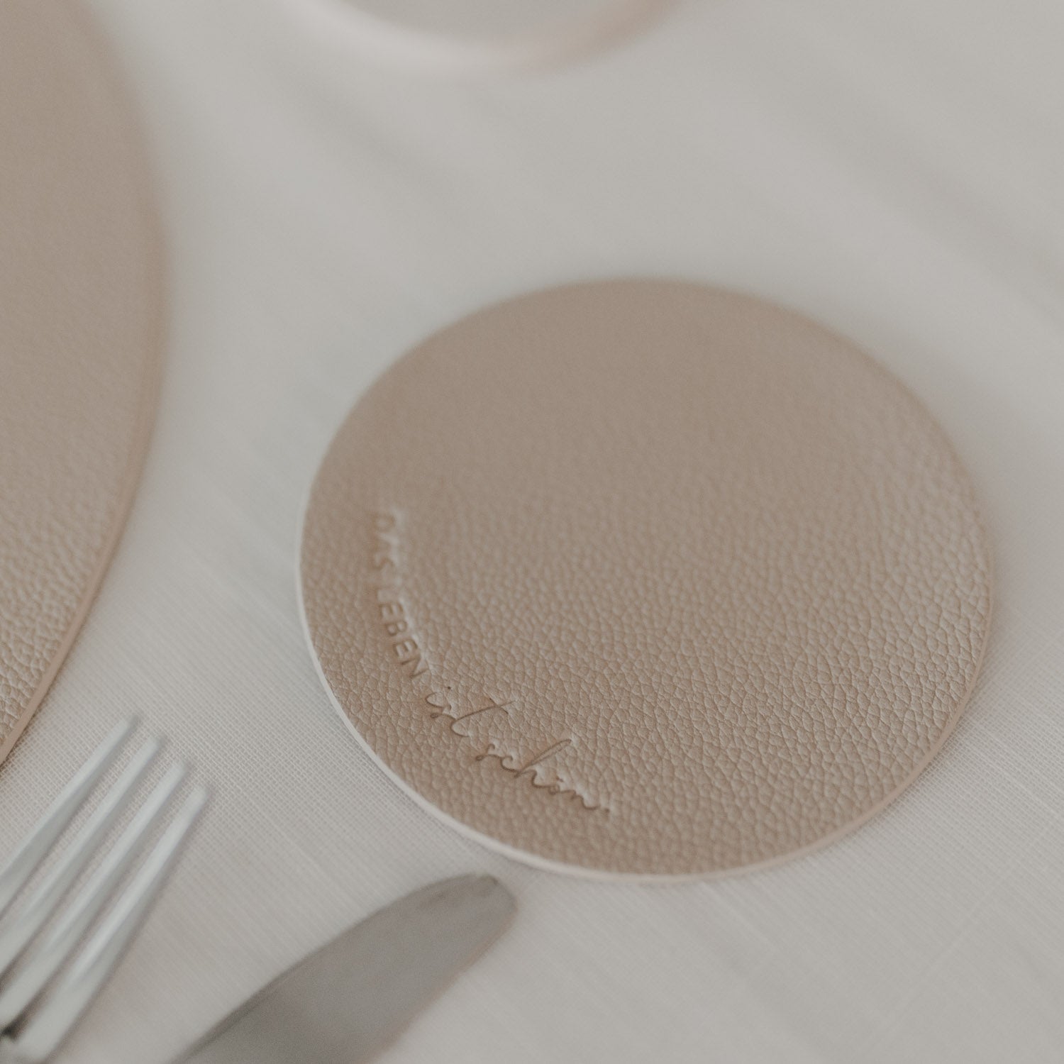 Eulenschnitt wendbare Untersetzer für Gläser DAS LEBEN IST SCHÖN creme, 2er Set