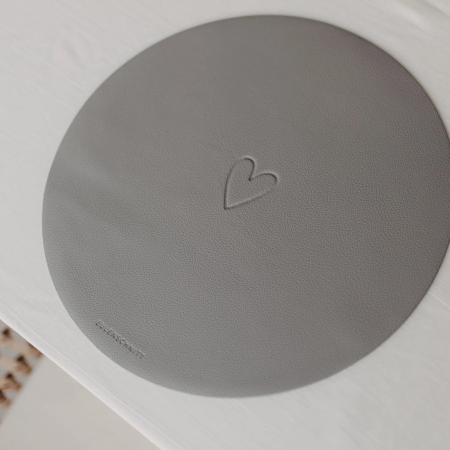 Eulenschnitt wendbares Platzset HERZ grau