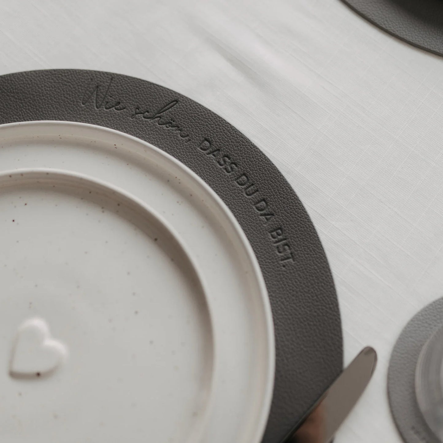 Eulenschnitt wendbares Platzset WIE SCHÖN grau