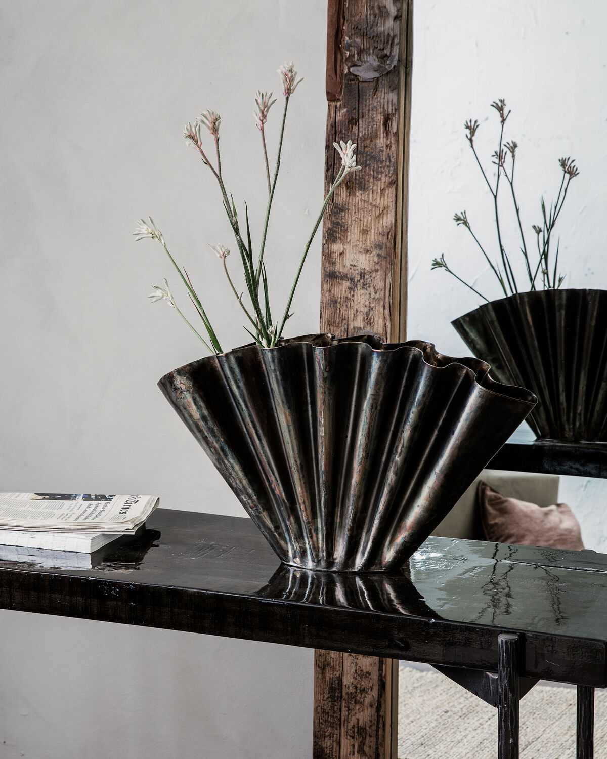 House Doctor Vase FLOOD antikes braun Bronze