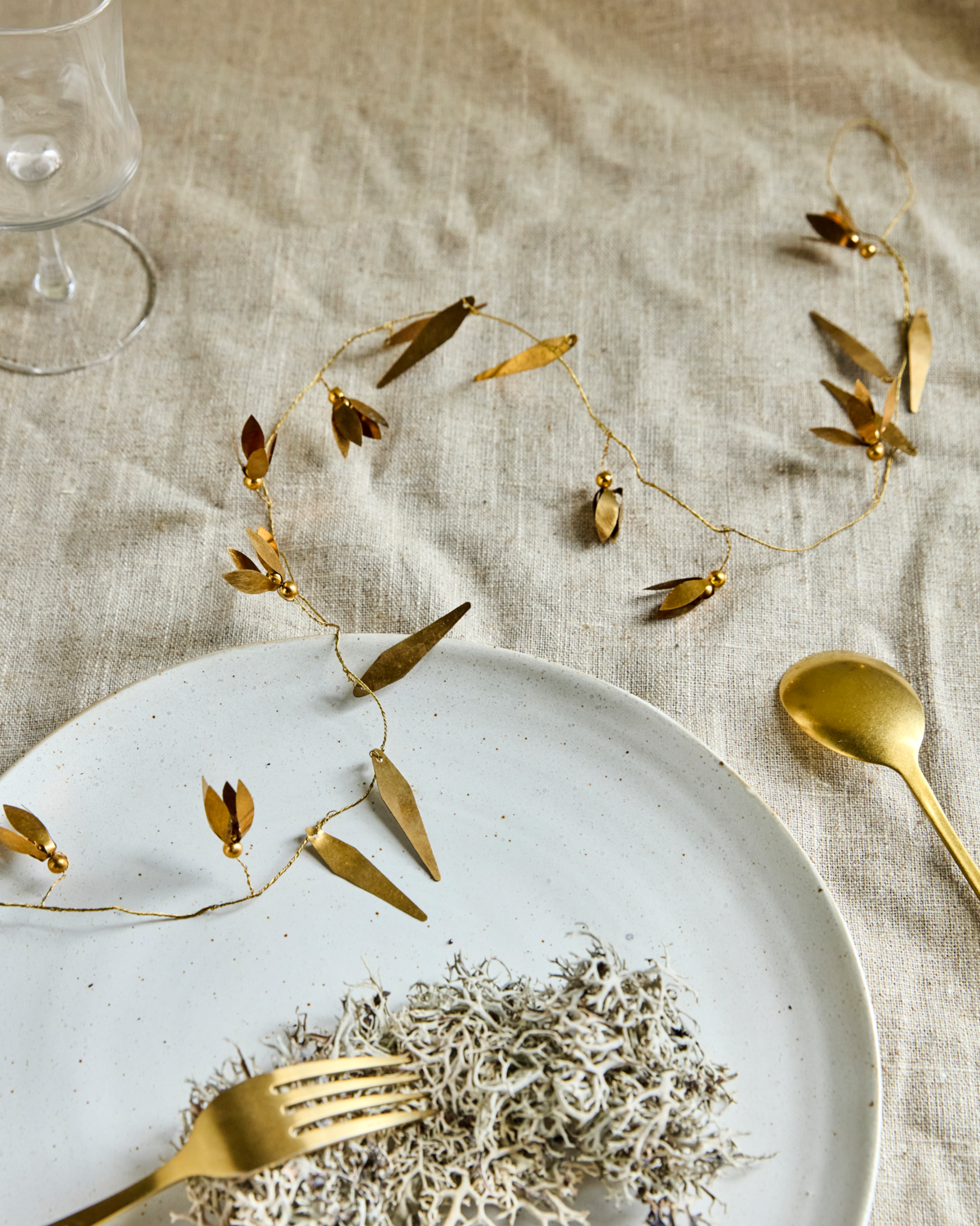 House Doctor Girlande SNOWDROP gold 150 cm