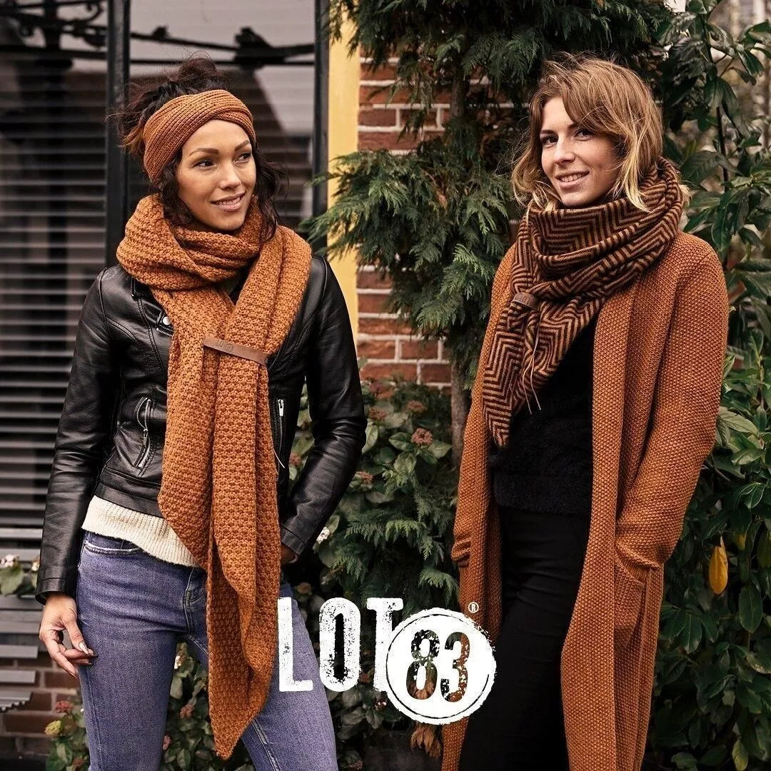 LOT83 Strickjacke, verschiedene Farben