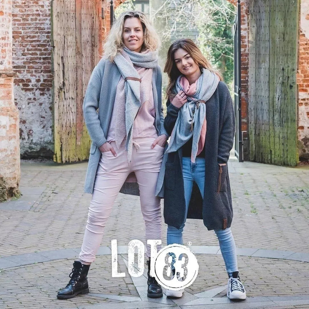LOT83 Strickjacke, verschiedene Farben