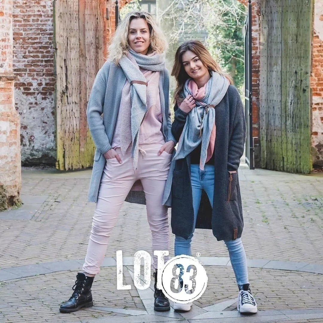LOT83 Strickjacke, verschiedene Farben