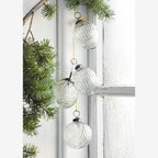 Madam Stoltz Glas Weihnachtskugel Zapfen Klarglas