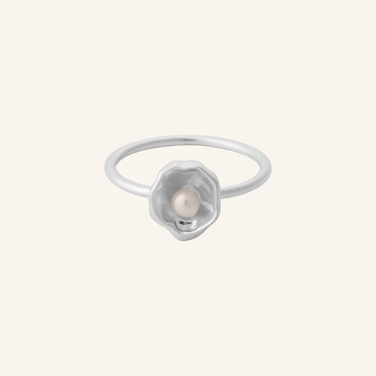 Pernille Corydon Ring HIDDEN PEARL